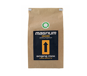 Singing Rock Magnum drcené magnézium 300g