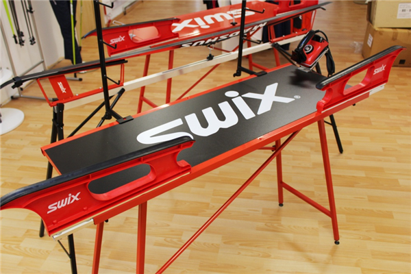 Swix T0766 plastový profil na běžecké lyže